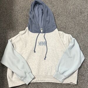 Cropped Mama Hoodie